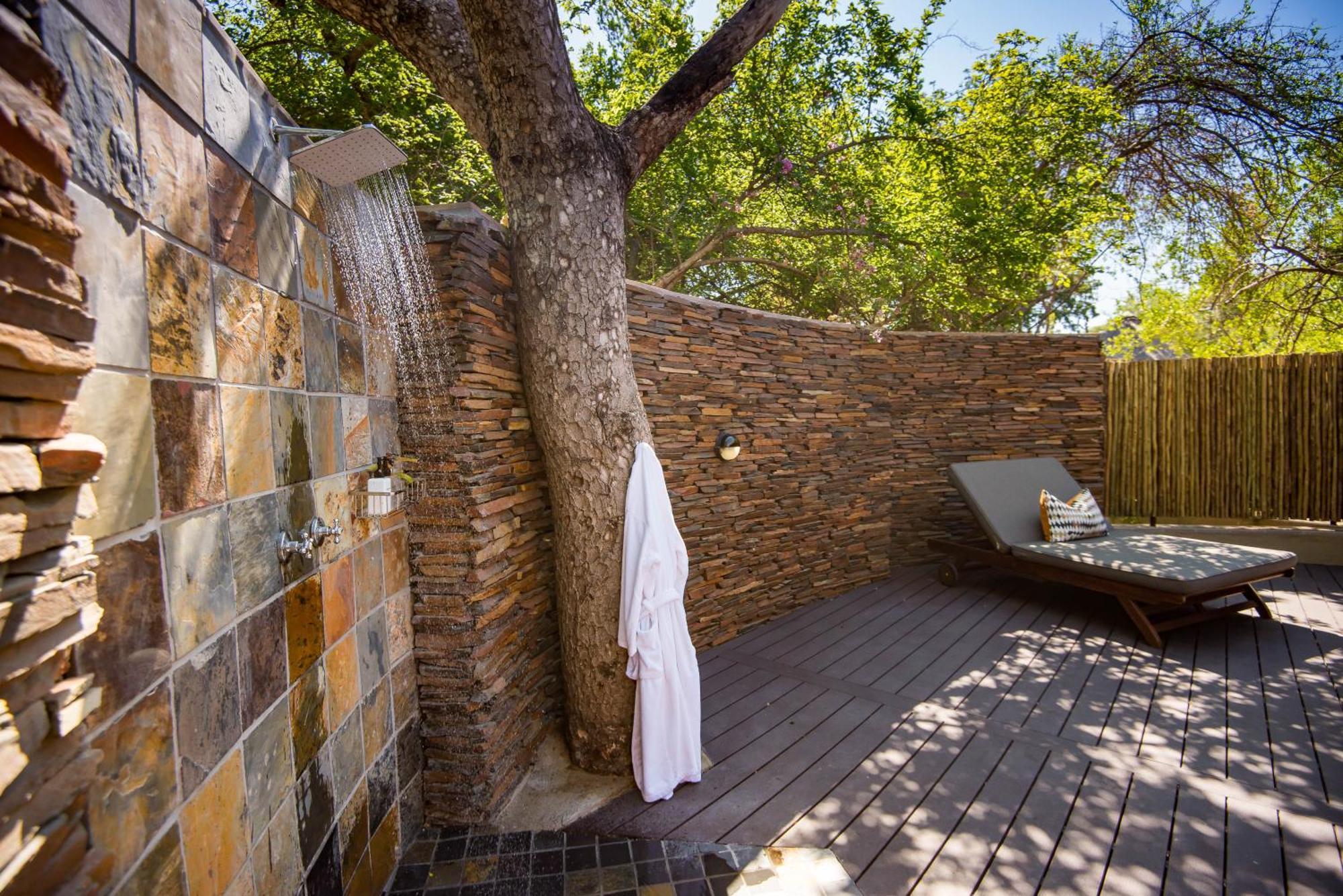 Inyati Game Lodge Sabi Sand Game Reserve Exterior photo