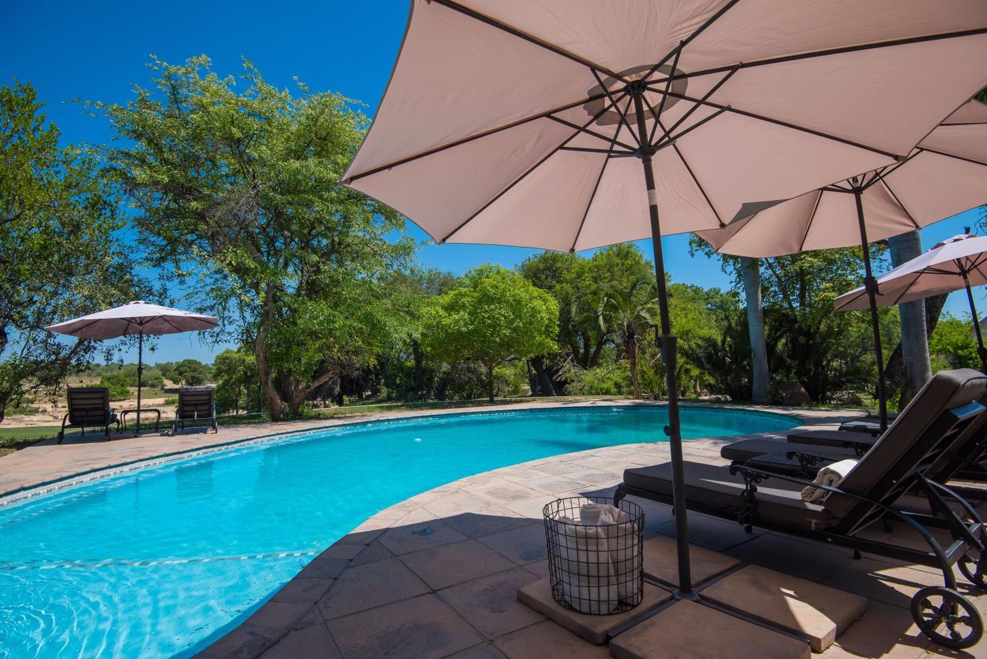 Inyati Game Lodge Sabi Sand Game Reserve Exterior photo