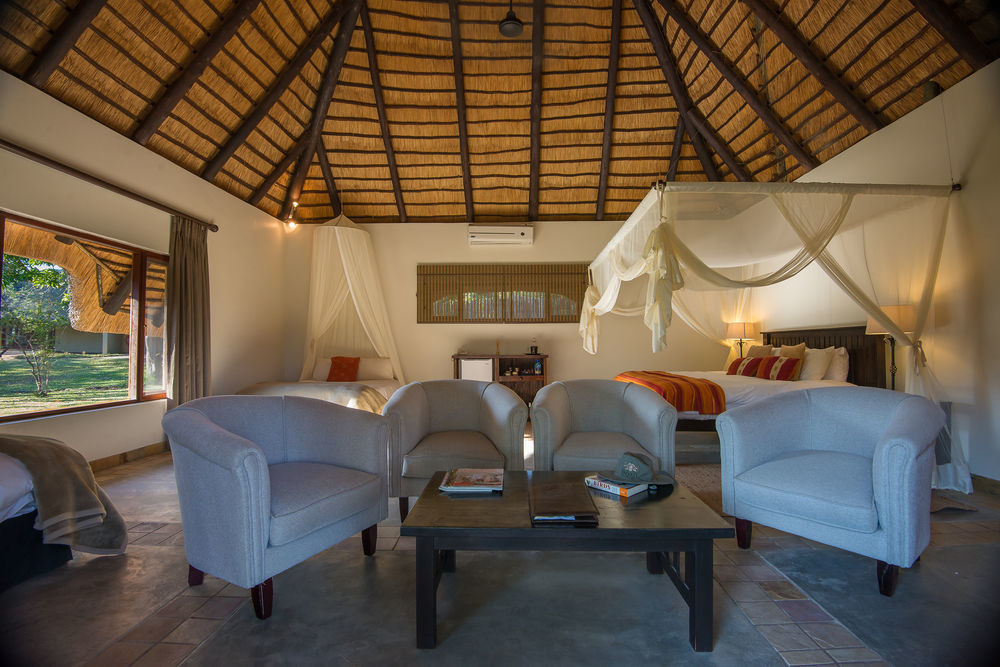 Inyati Game Lodge Sabi Sand Game Reserve Exterior photo